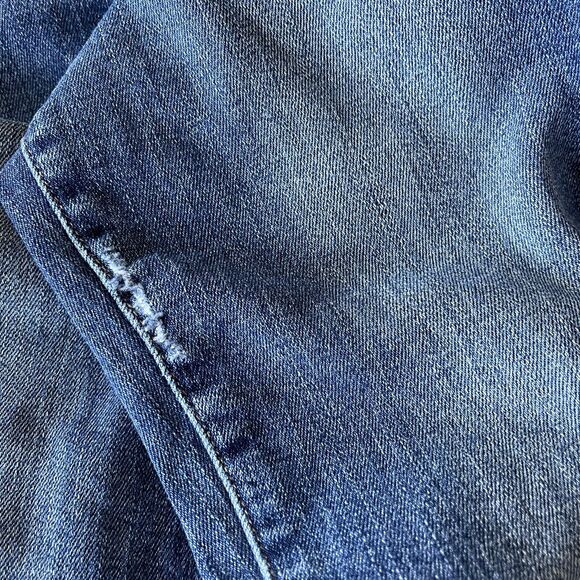 Paige SZ 27 Verdugo Crop Jeans Low-Rise Stretch 5-Pocket Whiskered Zip-Fly Blue - Picture 8 of 12